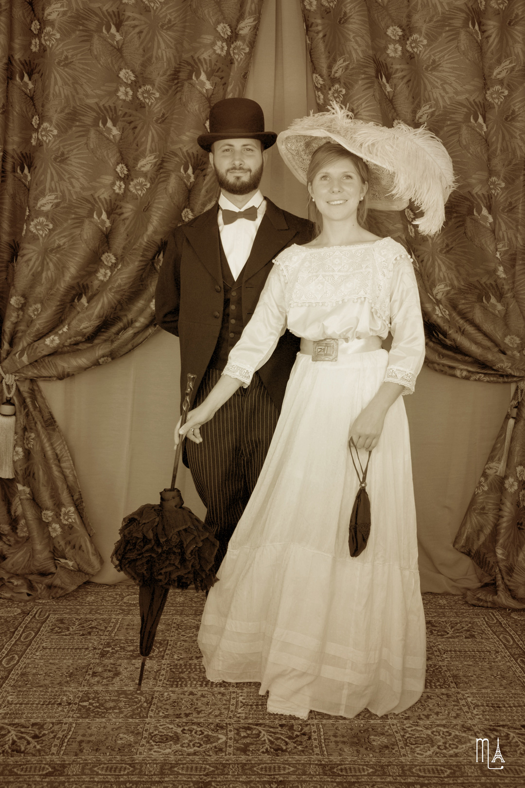Photo-couple-rétro-belle-époque-vintage-costumes-accessoires