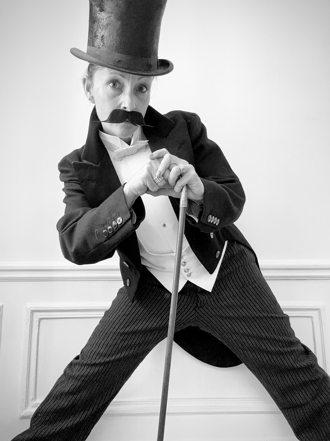 Photograph-photo-session-Paris--Mlle-Louison ©